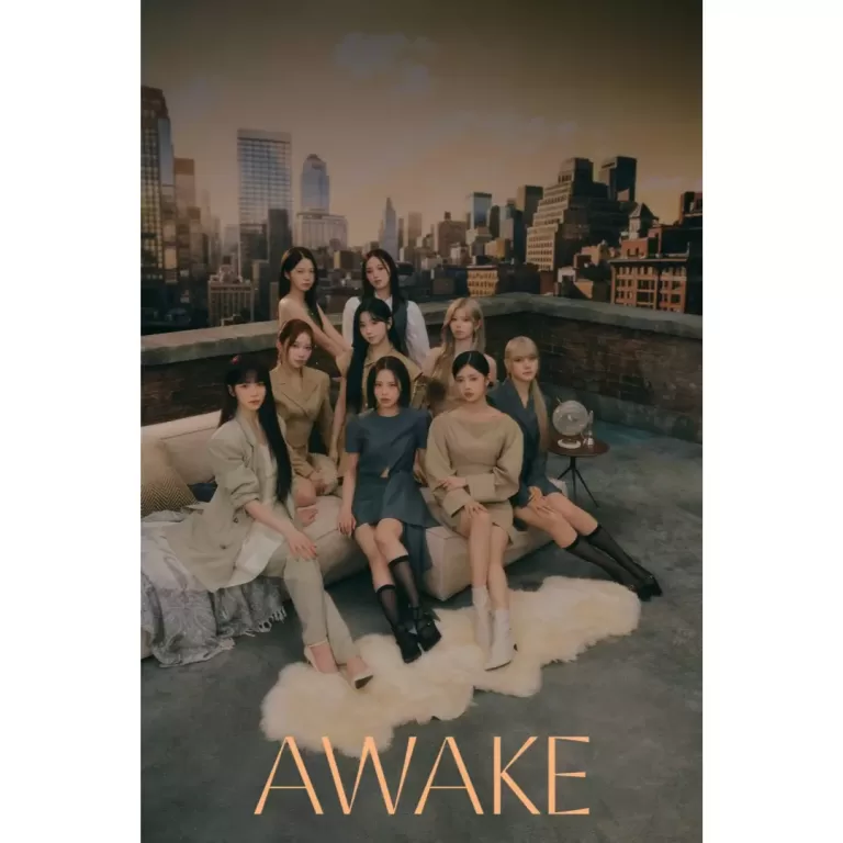 니쥬, 일본 미니 1집 ‘AWAKE'