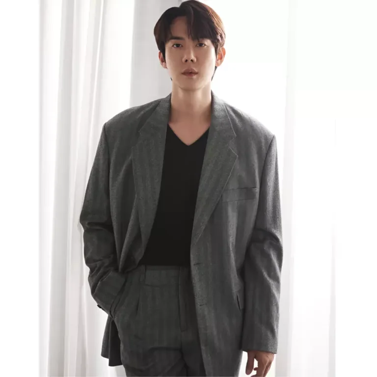 배우 유연석.