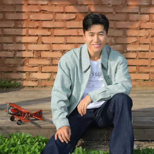 김종민.