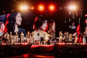 콜드플레이, 트와이스.