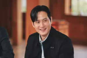 박해준.
