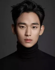 김수현