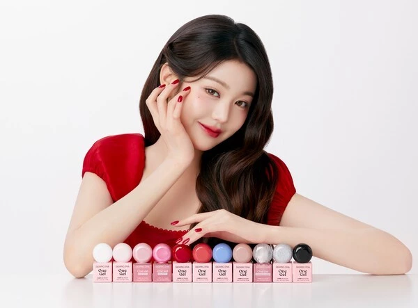 장원영.