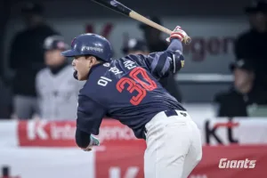 롯데 이호준.