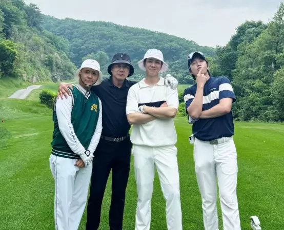 왼쪽부터 이홍기,손지창,이승기, 장근석