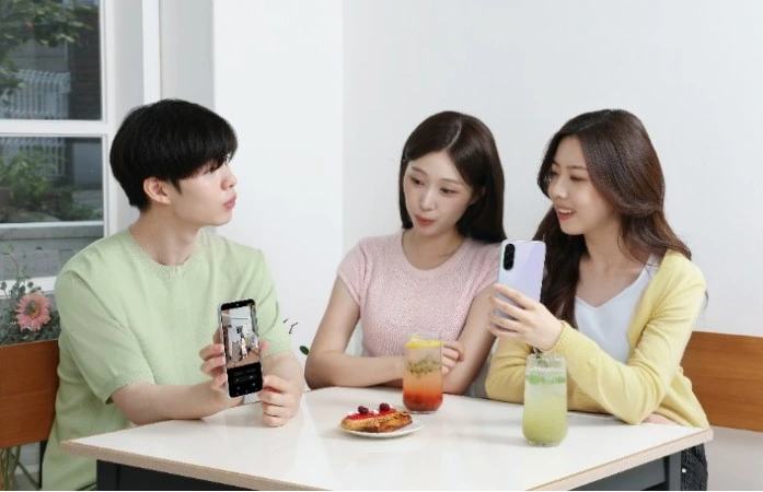 갤럭시 A36