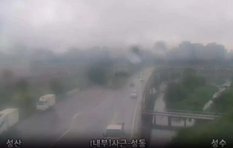 동부간선도로 CCTV 화면 캡처