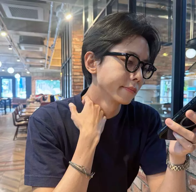 주우재