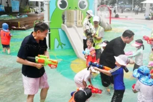 연지공원 어린이 물놀이장.