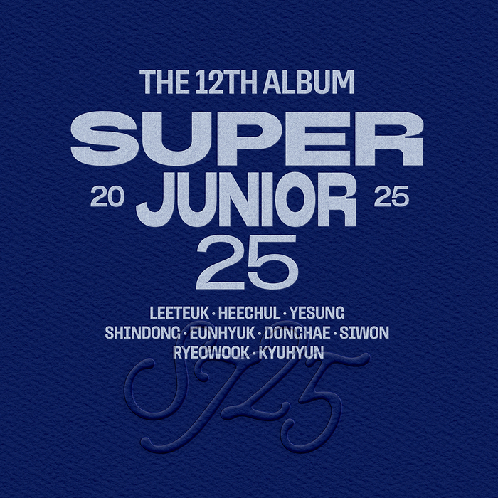 슈퍼주니어 데뷔 20주년 기념 앨범.
