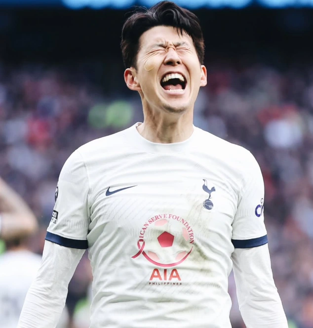 손흥민.