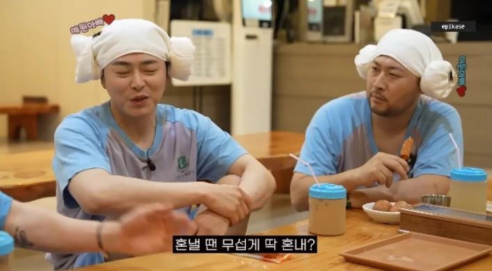 조정석.