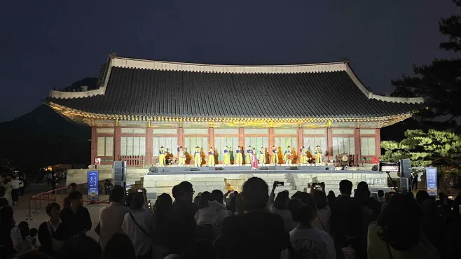 경복궁 야간관람 현장