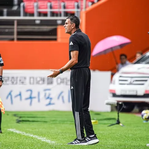 거스 포옛 징계