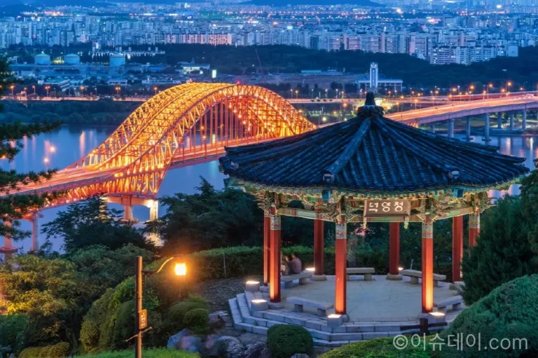행주산성 야간 개장이 4월 시작된다.
