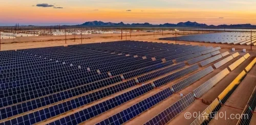 한화큐셀이 미국 애리조나주에 조성되는 2.8GW 태양광·5.7GWh ESS 복합단지 아틀라스 에너지 파크의 EPC와 모듈 공급을 맡는다. 사업 규모와 현지 생산 경쟁력을 정리했다.