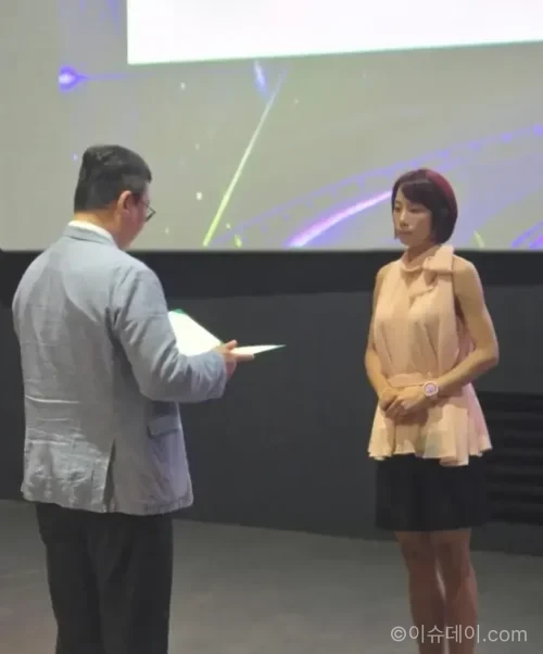 조민아