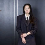 배우 김민하가 영화 ‘하나 코리아’ 인터뷰에서 배역을 위해 1년 반 이상 체중을 감량했고, 2025년 ‘태풍상사’ 때와 비교해 거의 18kg 줄었다고 밝혔다. 외모 가치관 해명과 배우로서의 역할 변화 철학을 정리했다.
