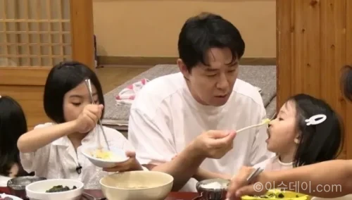 붐 딸 윤서 먹방