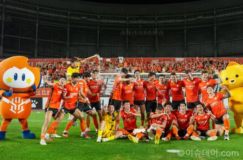 "차두리 호러쇼" 화성FC, 플라나 4골 폭발...대구FC 5-1 완파하며 K리그2 3위 도약