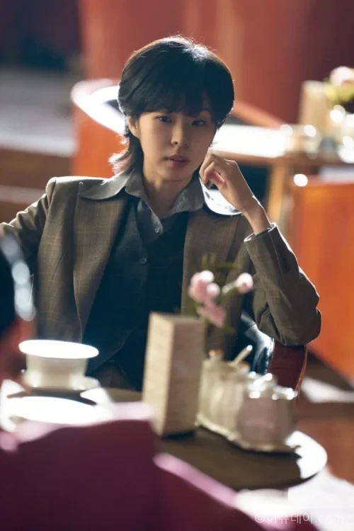 메이드 인 코리아2에서 검사 오예진을 연기하는 서은수