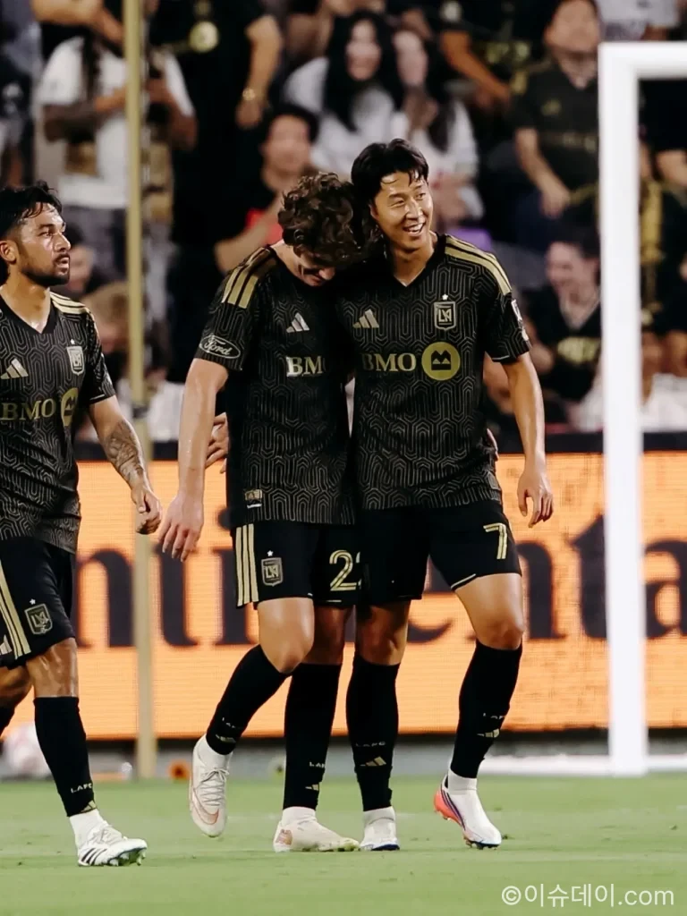 LAFC 손흥민이 BMO 스타디움에서 뉴욕 레드불스를 상대로 풀타임을 소화하는 장면
